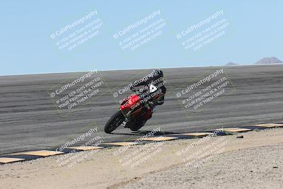 media/Oct-13-2025-Moto Forza (Mon) [[a66d839500]]/4-C Group/Session 2 (Bowl)/